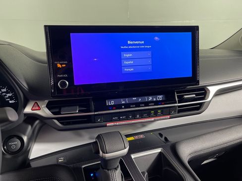 New 2026 Toyota Sienna XLE image 20