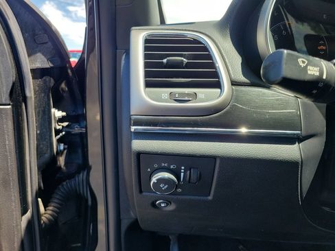 Used 2017 Jeep Grand Cherokee Trailhawk w/ Trailhawk Luxury Group AWD/4WD image 21