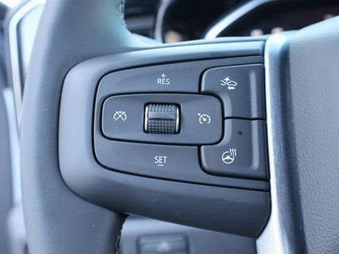 New 2026 GMC Sierra 1500 SLE image 22