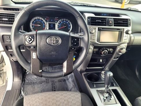Used 2018 Toyota 4Runner SR5 image 9