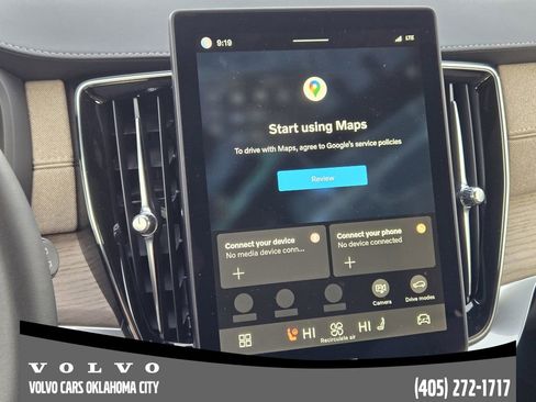 New 2026 Volvo XC90 B6 Plus w/ Protection Package Premier image 18