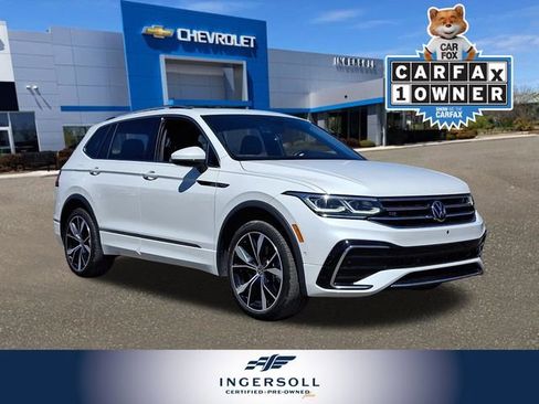 Used 2022 Volkswagen Tiguan SEL R-Line image 1