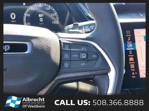 Used 2026 Jeep Grand Cherokee L Limited w/ Limited Altitude Package AWD/4WD image 33