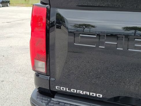 New 2026 Chevrolet Colorado Trail Boss AWD/4WD image 9
