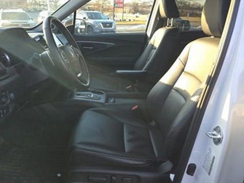 Used 2023 Honda Ridgeline RTL image 32