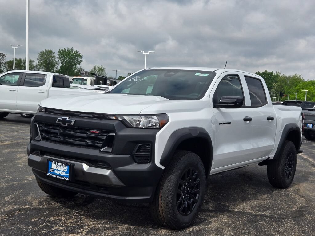 New 2026 Chevrolet Colorado Trail Boss AWD/4WD image 3
