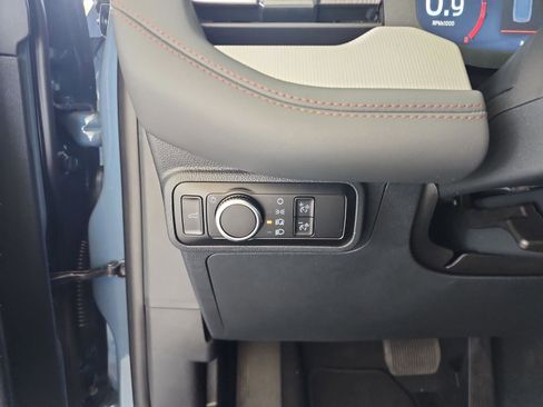 New 2026 Ford Explorer Active image 12