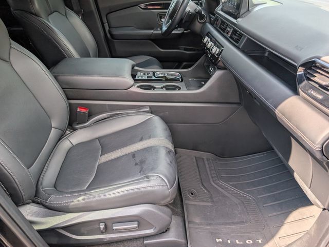 Used 2024 Honda Pilot Touring image 30