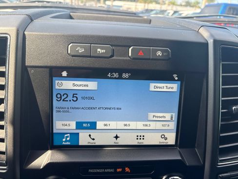 Used 2018 Ford F150 XLT w/ Equipment Group 302A Luxury AWD/4WD image 32