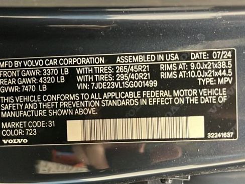 Used 2025 Volvo EX90 Ultra AWD/4WD image 30