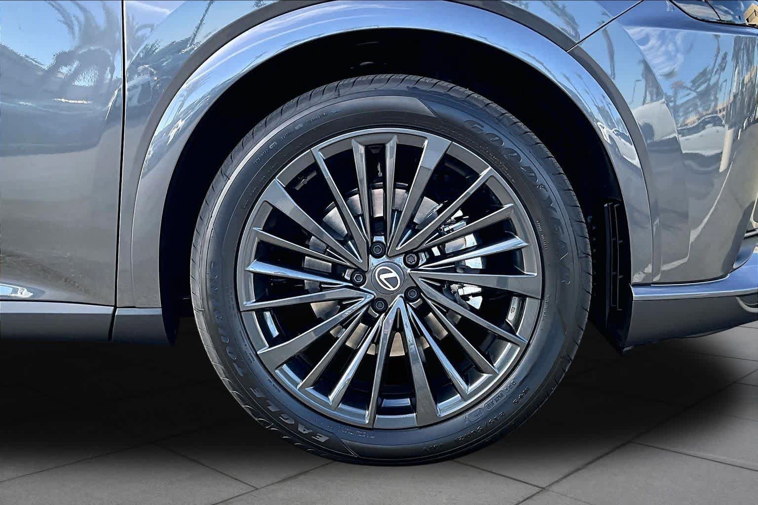 New 2026 Lexus RX 350 Premium w/ Convenience Package FWD image 9