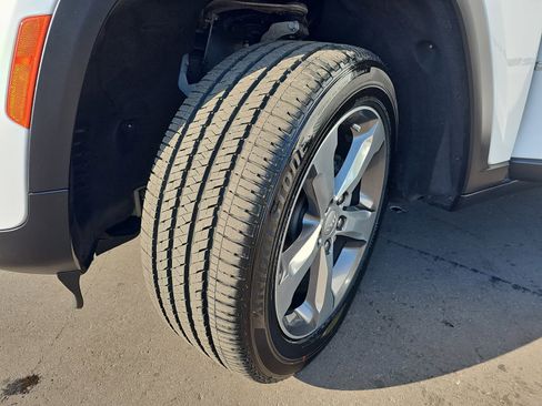 Used 2022 Jeep Grand Cherokee Limited w/ Trailer Tow Prep Group (B) image 33