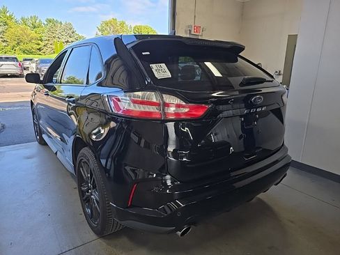 Used 2021 Ford Edge ST-Line AWD/4WD image 3