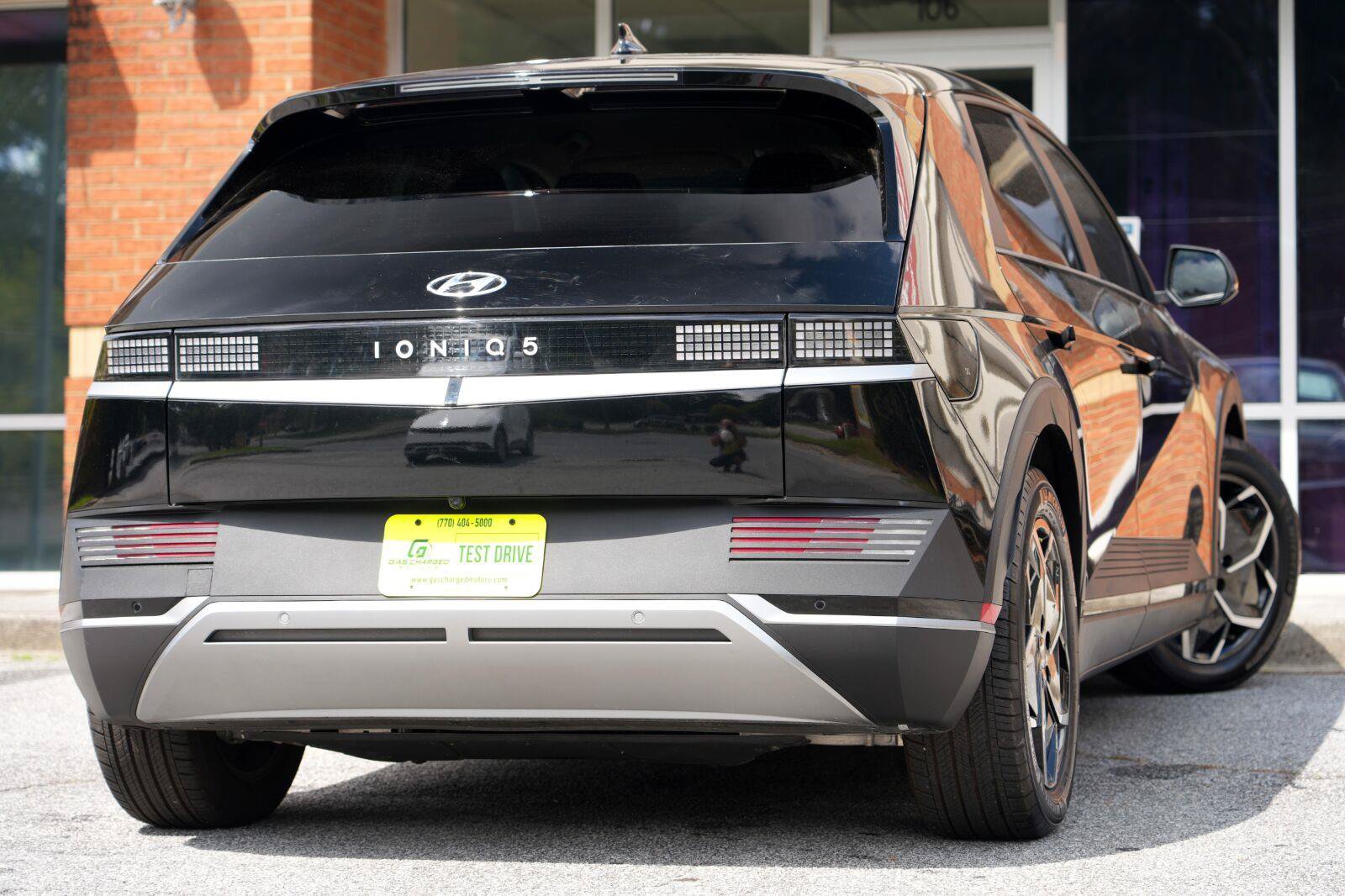 Used 2024 Hyundai Ioniq 5 SEL RWD image 4
