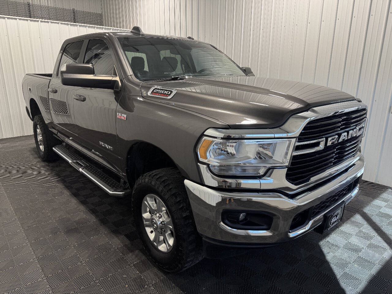 Used 2020 RAM 2500 Big Horn w/ Level 1 Equipment Group AWD/4WD image 2