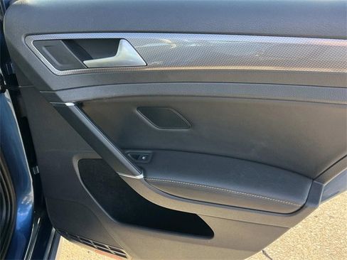 Used 2018 Volkswagen Golf Alltrack SEL image 20