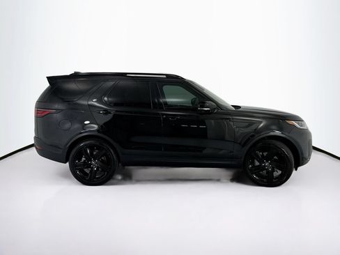 Used 2025 Land Rover Discovery S AWD/4WD image 4