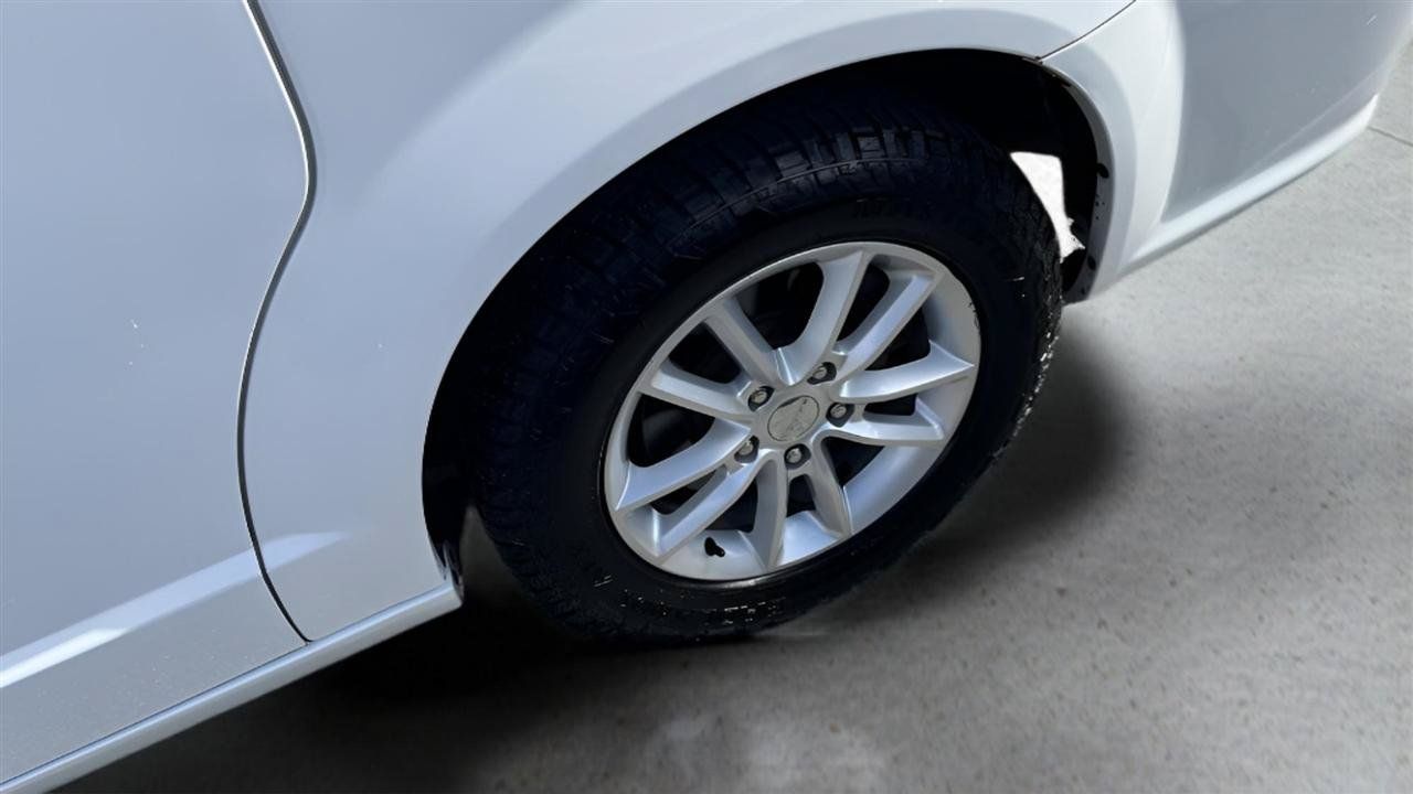 Used 2020 Dodge Grand Caravan SXT FWD image 9