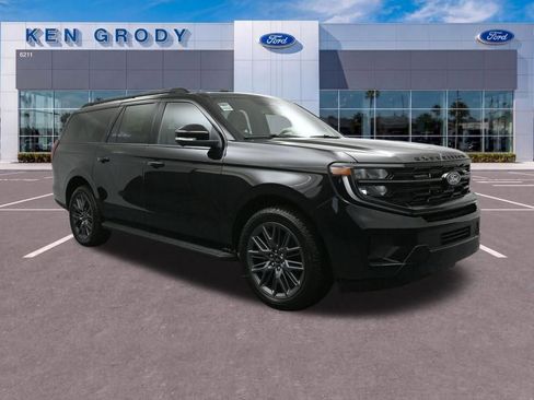 New 2026 Ford Expedition Max Platinum w/ Stealth Appearance Package AWD/4WD image 1