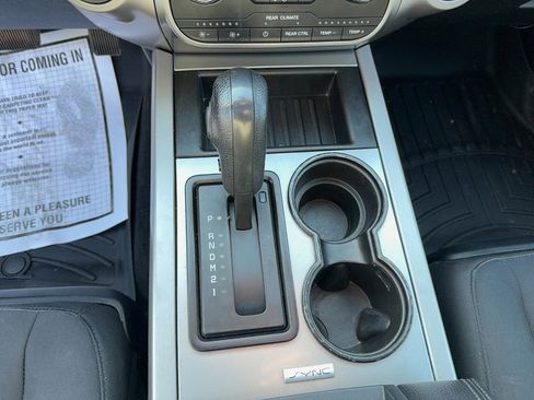 Used 2017 Ford Expedition EL XLT image 20