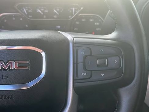 Used 2023 GMC Sierra 2500 SLT w/ SLT Premium Package AWD/4WD image 10