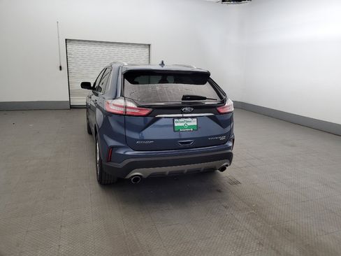 Used 2019 Ford Edge Titanium AWD/4WD image 6
