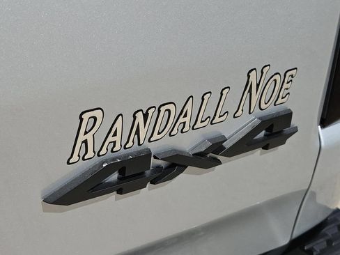 New 2026 RAM 1500 Express AWD/4WD image 7