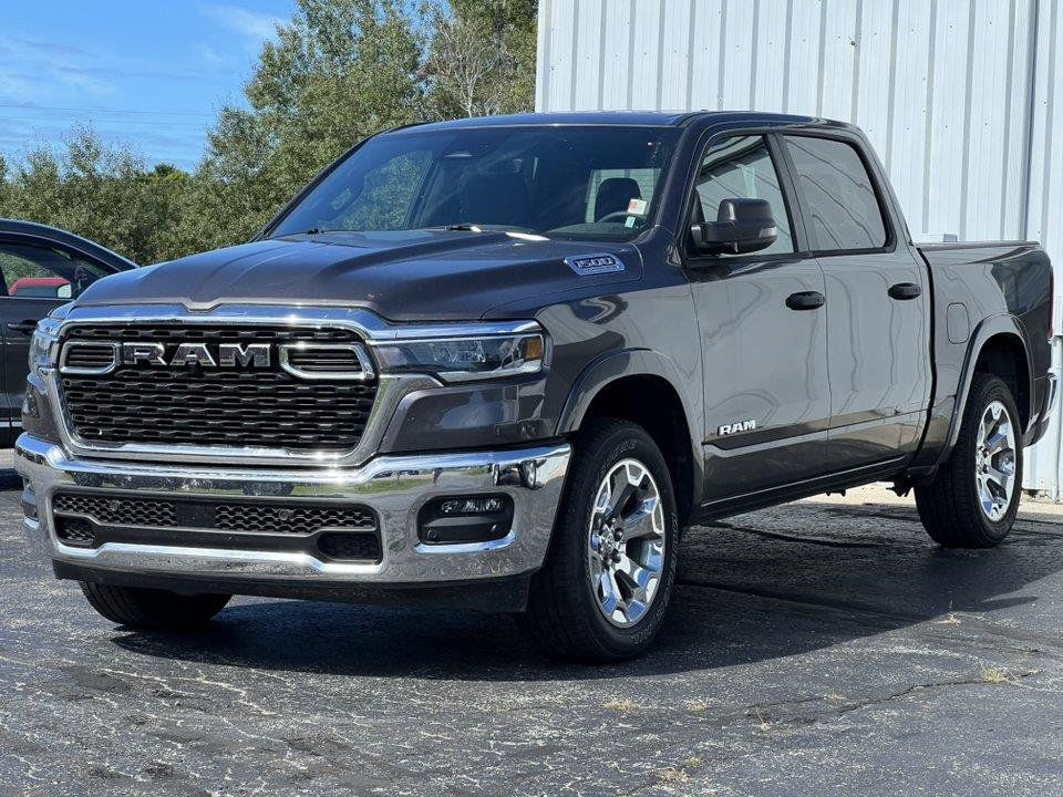Used 2026 RAM 1500 Big Horn AWD/4WD image 3