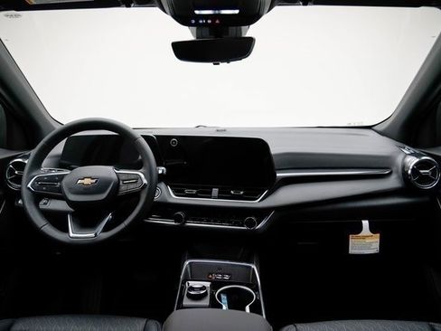 New 2026 Chevrolet Equinox LT w/ Convenience Package II image 27