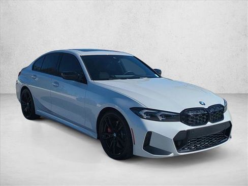 Used 2024 BMW M340i w/ Premium Package RWD image 3