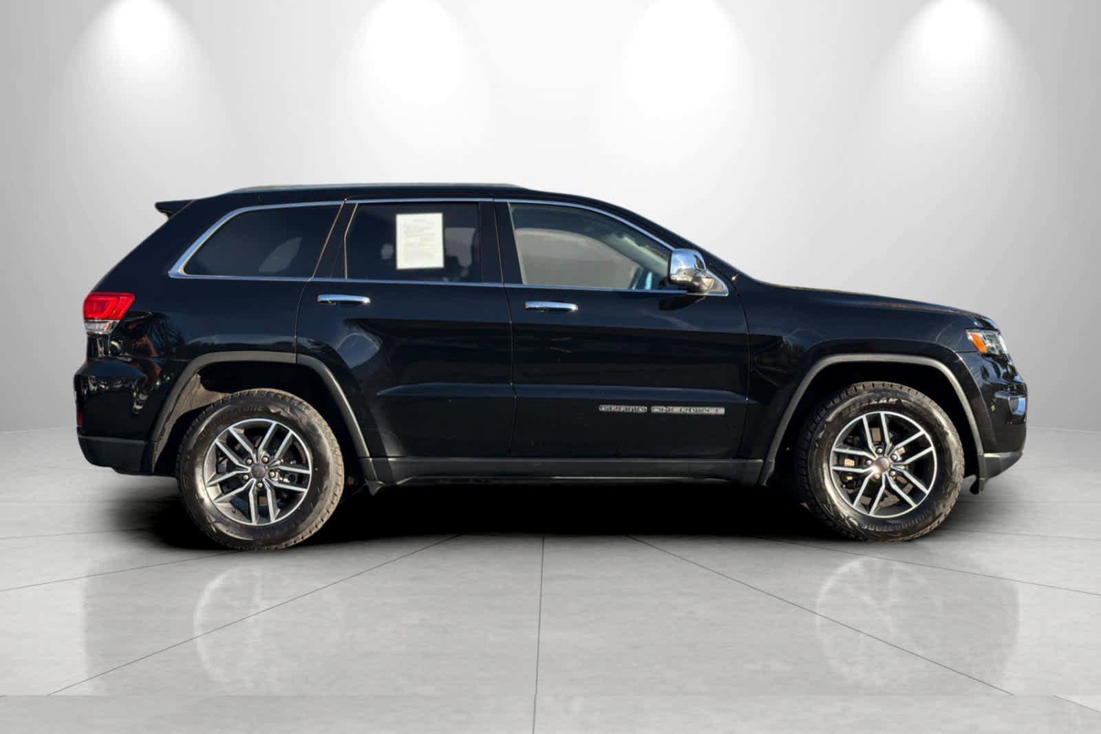 Used 2019 Jeep Grand Cherokee Limited w/ Luxury Group II AWD/4WD image 8