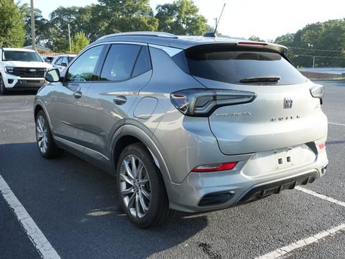 Used 2024 Buick Encore GX Avenir FWD image 7