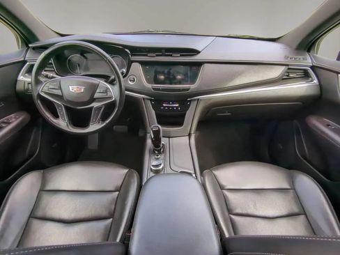 Used 2020 Cadillac XT5 Premium Luxury w/ LPO, Floor Liner Package FWD image 19