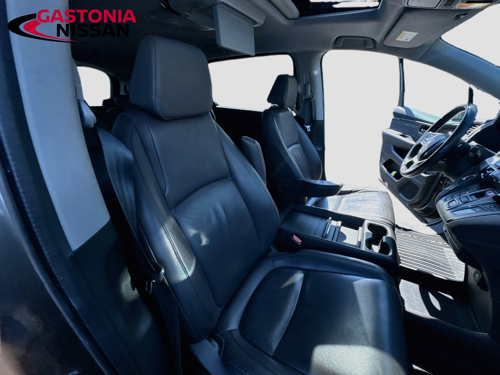 Used 2018 Honda Odyssey Touring image 37