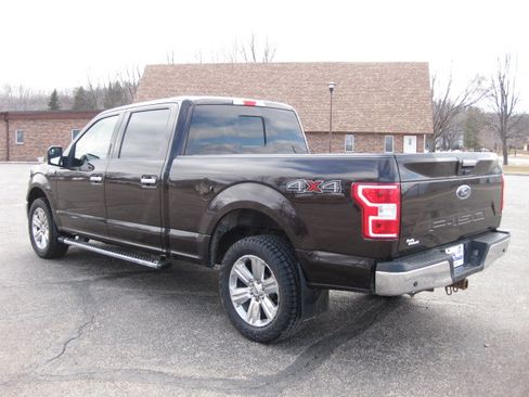 Used 2018 Ford F150 XLT w/ Equipment Group 302A Luxury AWD/4WD image 13