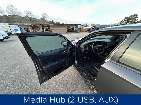 Used 2023 Dodge Charger R/T w/ Plus Group image 27