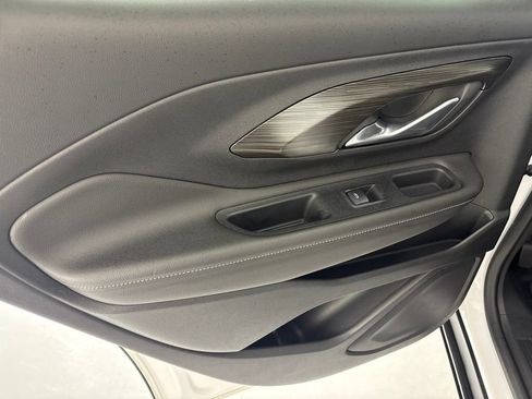 Certified 2024 GMC Terrain SLE FWD image 25