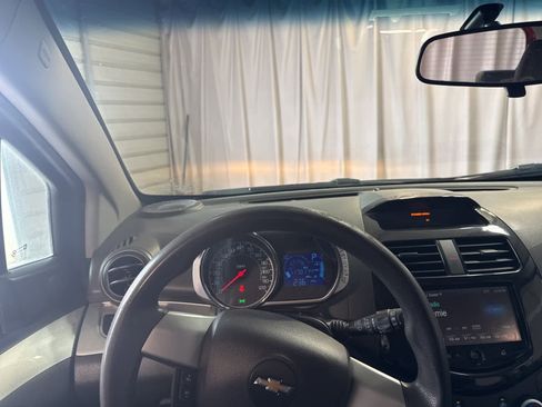 Used 2015 Chevrolet Spark LT image 20
