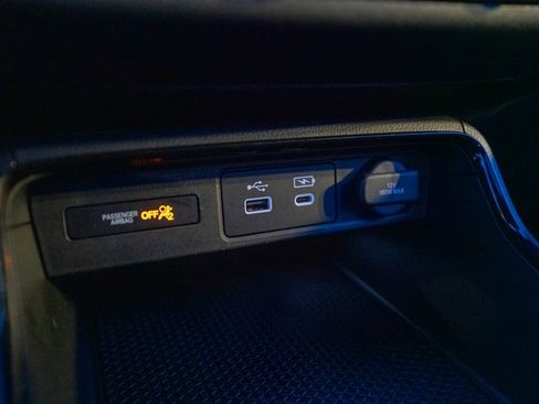 Used 2023 Honda CR-V EX image 27