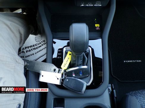 Used 2025 Subaru Forester Premium image 43