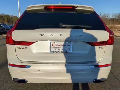 Used 2021 Volvo XC60 T5 Inscription w/ Advanced Package image 5