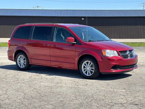 Used 2015 Dodge Grand Caravan SXT FWD image 4