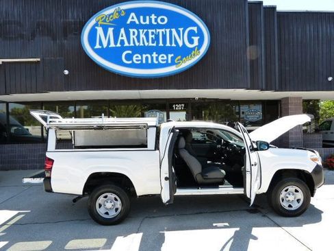 Used 2021 Toyota Tacoma SR image 20