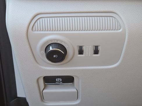 New 2025 Jeep Wagoneer Series III image 15