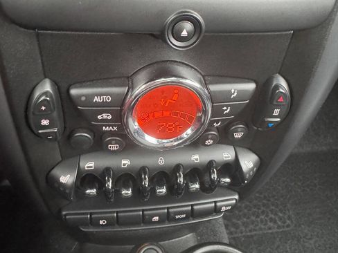 Used 2012 MINI Cooper Countryman S image 11