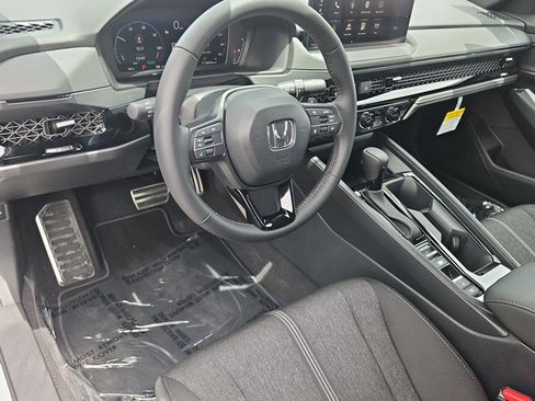 Used 2026 Honda Accord Sport image 10