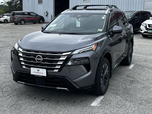 New 2026 Nissan Rogue Platinum AWD/4WD image 3