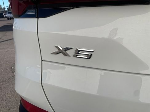 Used 2025 BMW X5 xDrive40i w/ Premium Package image 22
