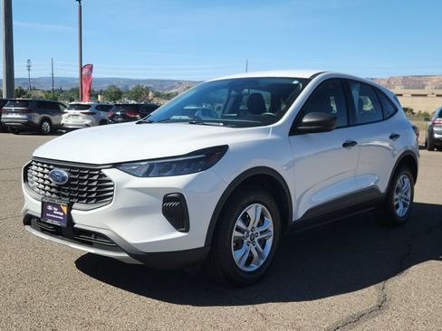 Certified 2023 Ford Escape AWD image 5