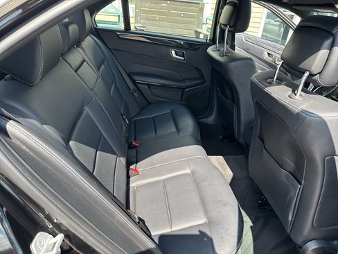 Used 2014 Mercedes-Benz E 350 4MATIC Sedan w/ Premium 1 Package image 25